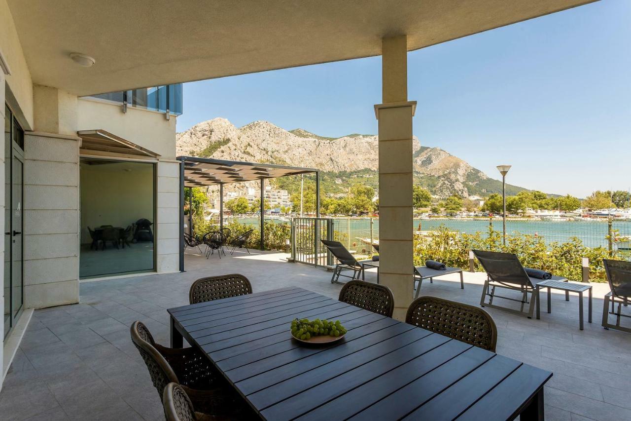Luxury Apartment With Hot Tub Omiš Buitenkant foto